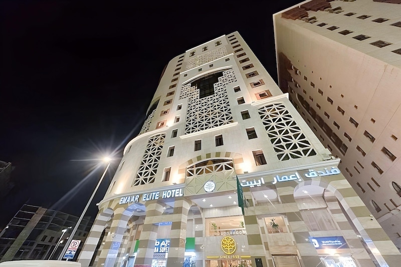 TEST TRANSAKSI HOTEL